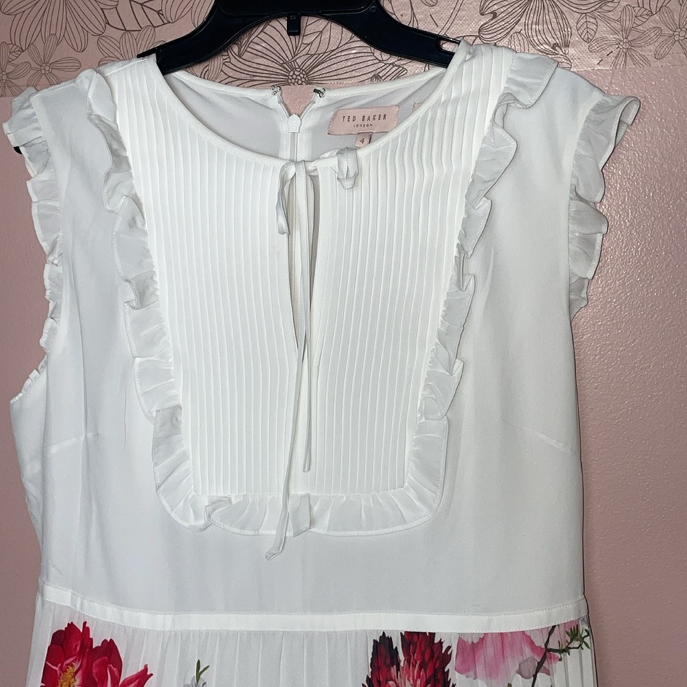 Ted Baker London Rommana Pleated Floral Dress 4 - Picture 3 of 9